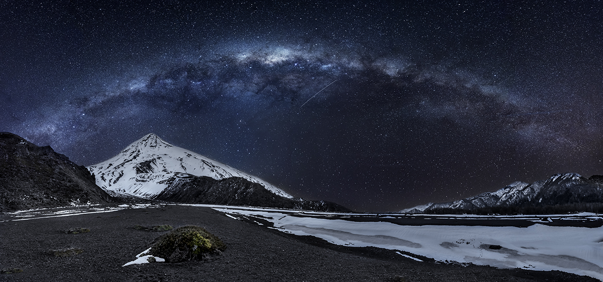 Starry volcano