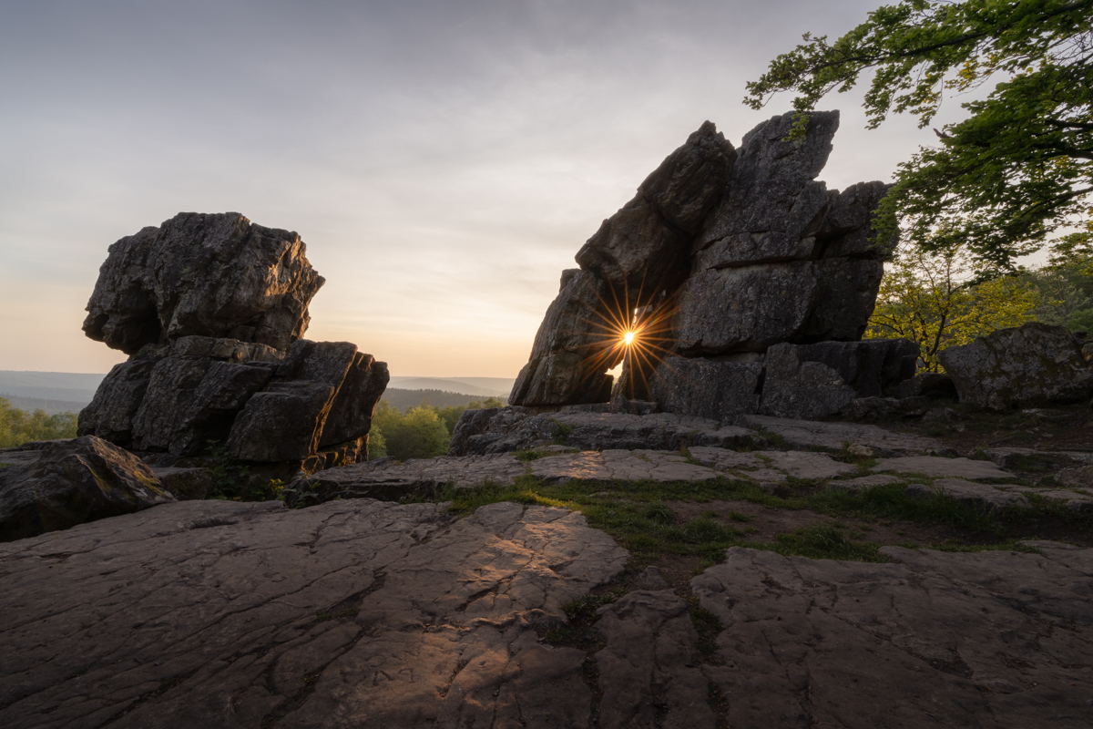 Rock sundial