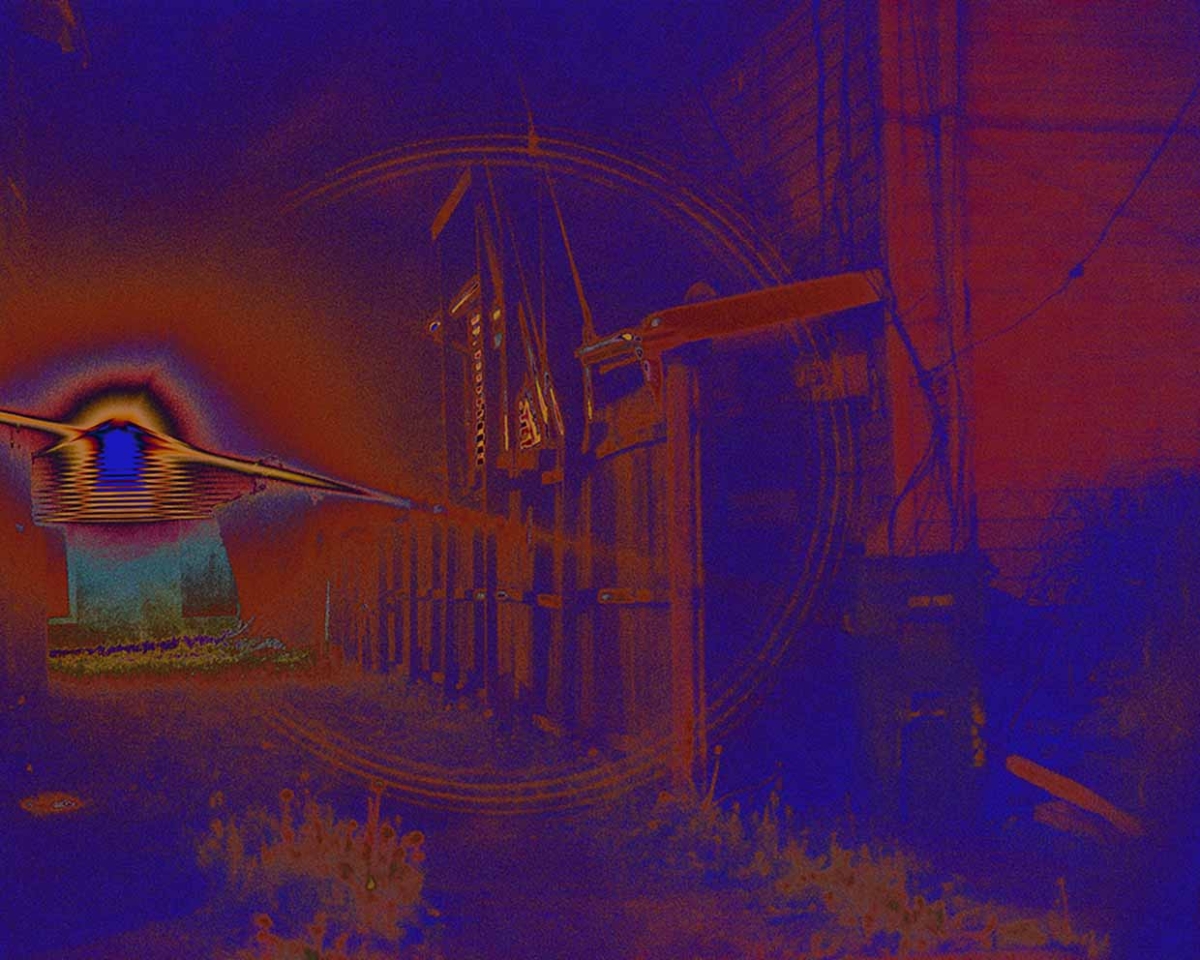 Glance at the back alley